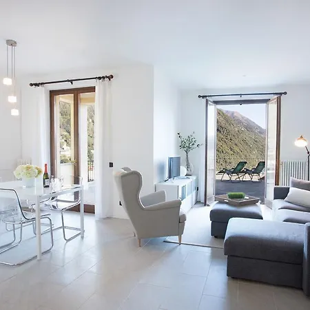 Bella Vista Sul Lago Holiday home *